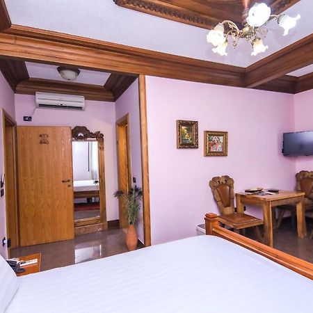 Brilant Antik Center Hotel تيرانا المظهر الخارجي الصورة