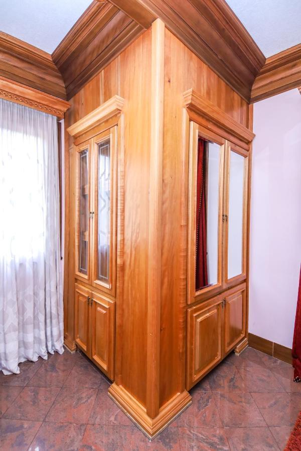 Brilant Antik Center Hotel تيرانا المظهر الخارجي الصورة