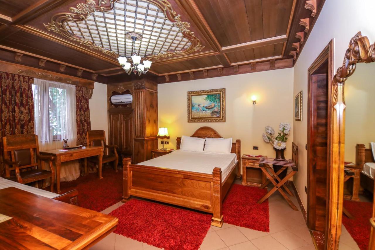 Brilant Antik Center Hotel تيرانا المظهر الخارجي الصورة