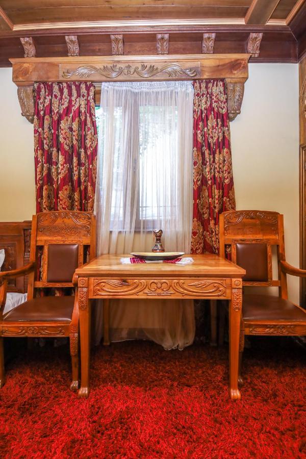 Brilant Antik Center Hotel تيرانا المظهر الخارجي الصورة